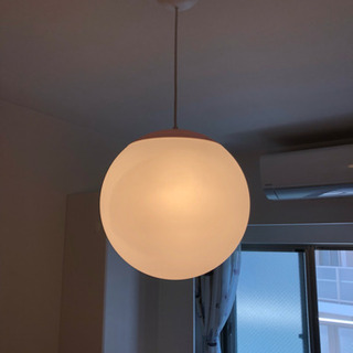 IKEAのペンダントライト(FADO,ホワイト,30cm)