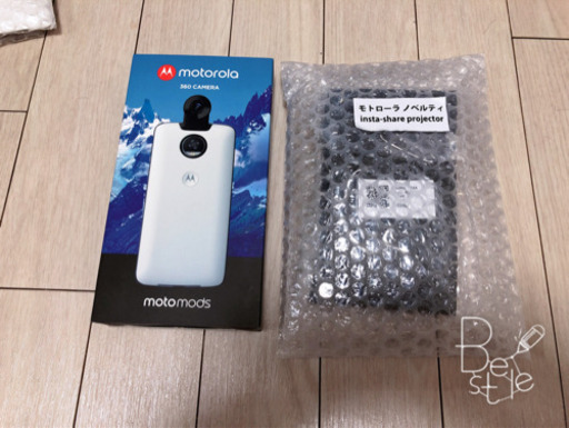 【半額】Moto Z2 Play モトローラ　新品未開封　simフリー　mods付属 半額】Moto Z2 Play モトローラ 新品未開封 simフリー mods付属