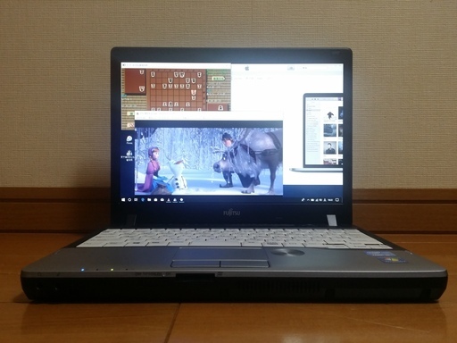 2016年11月 Windows10モデル 第六世代 ブルートゥース搭載 軽量 富士通ノートパソコン 麻雀、将棋ソフト付き！ USBマウスプレゼント中 (15.6型 デュアルコア Office2016) さらに東京2020 Tokyo Olympic オリンピック Galaxy Pins ピンバッジもプレゼント！