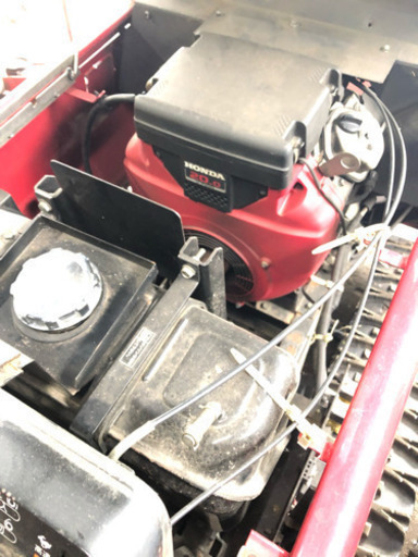 スノーファイターhs2011z 大きな除雪機【購入者決まりました】