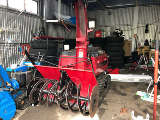 スノーファイターhs2011z 大きな除雪機【購入者決まりました】