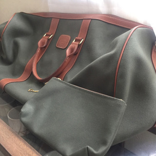 バーバリー 大きめボストンバッグ 美品