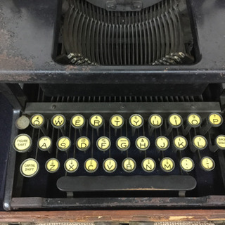 [エイブイ]タイプライター、レトロ、アンティーク