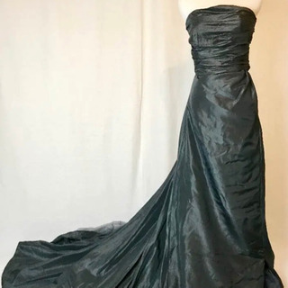 黒 ドレス RAIMON BUNDO