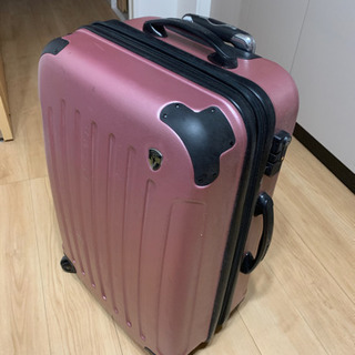 【取りに来て頂ける方に無料で差し上げます！】ピンク スーツケース