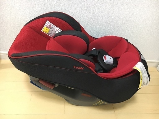 コンビ チャイルドシート