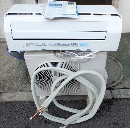 ☆東芝 TOSHIBA RAS-225SP 高性能プラズマ空清搭載 ルームエアコン◆一年中大活躍