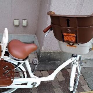 【日本製】mamafre！(幼児2人乗対応車)22/26吋 内装3段/LEDオート/パールホワイト