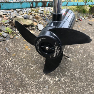 モーターガイド☆12Vエレキ2機セット♪故障異音なし!!2機掛けに最適 オフセットにピッタリ収まるカスタム仕様!!! モーターガイド☆12Vエレキ2機セット♪故障異音なし!!2機掛け