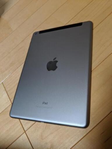 【ほぼ新品】SIMフリー iPad 第6世代 128GB Wi-Fi＋Cellular スペースグレイ