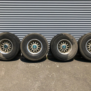 285/75R16 中古タイヤホイール