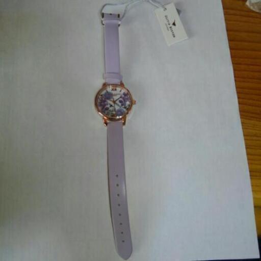 olivia  burton 腕時計　薄紫色