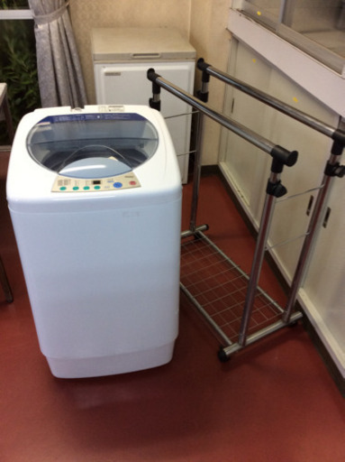 ハイアール洗濯機5.0kg・衣類ハンガー