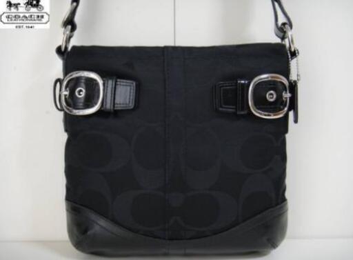 COACH コーチシグネチャーキャンバス☆レディースショルダーバッグ☆ブラック