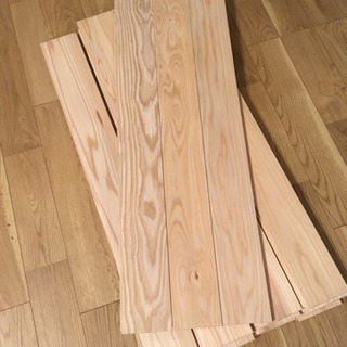 杉板フローリング 賃貸部屋でも使用可◎