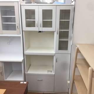 1時間無料軽トラ貸出し、有料配送あり【トレファク入間店】3枚扉の 