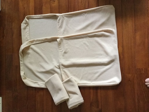 椅子カバー ニッセン 色は濃いアイボリー4枚 モカ うるまの家庭用品 その他 の中古あげます 譲ります ジモティーで不用品の処分
