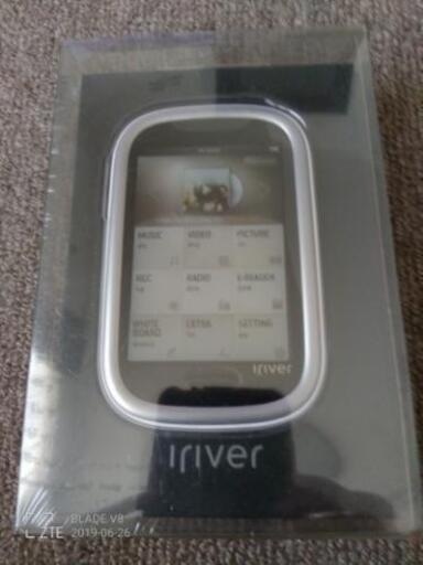 iriver B100 4GB ホワイト