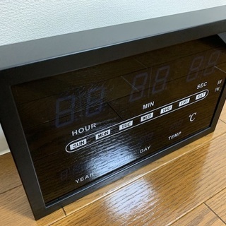 ニトリのLED掛け時計（JB-40403N BL）【中古・美品】