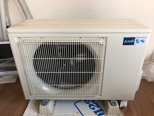 ☆中古￥26,800！SHARP 6畳用2.2kwルームエアコン 家電 2019年製 AC- 