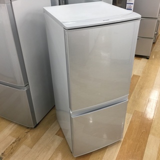 1年保証！シャープ製137L2ドア冷蔵庫！ 高年式！