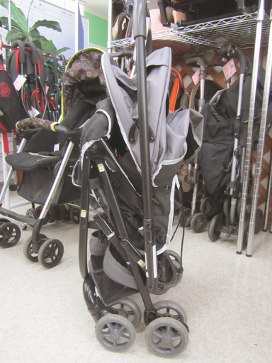 グレコ ベビーカー ライトマジック 両対面式 リクライニング 折りたたみ式 ブラック GRACO ☆PayPay(ペイペイ)支払い対応！ ☆札幌市 北区 屯田 グレコ ベビーカー ライトマジック 両対面式 リクライニング