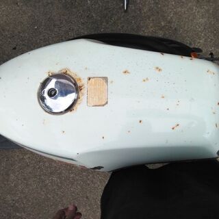 RG250 ｶﾞｿﾘﾝﾀﾝｸ SUZUKI 旧車 RG250E 燃料 RG250 ｶﾞｿﾘﾝﾀﾝｸ SUZUKI 旧車 RG250E 燃料