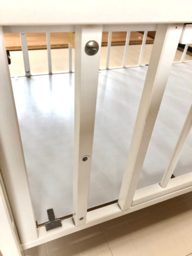 ベビーベッド ハイタイプ マットレス付 ホワイト 人気カラー カトージ