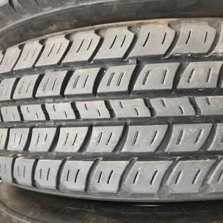 【バリ山】215/80R15　ヨコハマ　SUPER　DIGGER-V2　2015年製　ハイラックス　ジムニー　ジープ　デリカ
