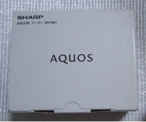 引取限定　SHARP シャープ SIMフリー　AQUOSケータイ SH-N01（ホワイト） 美品　中古