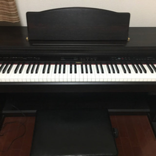 電子ピアノ  Roland
