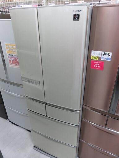 取りに来れる方限定！2011年製SHARPの6ドア冷蔵庫です！
