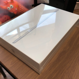 新品未開封 第6世代 iPad Wi-Fiモデル 32GB 