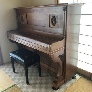 希少！ドイツ製アンティークピアノ