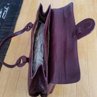 クロコダイルハンドバック