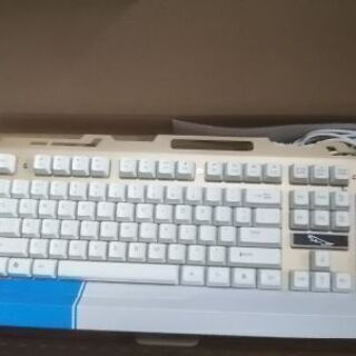 ゲーミング、キーボード、マウス最終値下げ💴⤵️