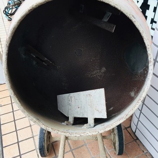 コンクリートミキサー【リライズ野田愛宕店】【店頭取引限定】【中古品】1点限り早い者勝ち！