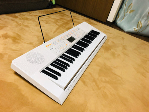 カシオ 電子キーボード 61鍵盤モデル