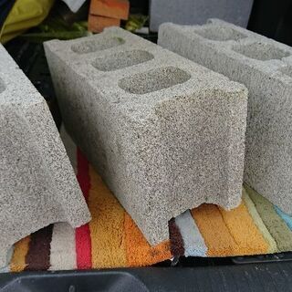 コンクリートブロック 中古 ３個 Bamboo92 札幌のその他の中古あげます 譲ります ジモティーで不用品の処分