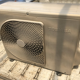 東芝ルームエアコンRAS-2818D