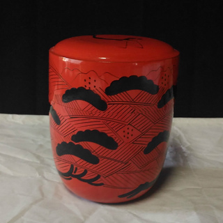 c044 なつめ 棗 木製 漆塗 松 鶴 茶道具 木箱入り c044 なつめ 棗 木製 漆塗 松 鶴 茶道具 木箱入り