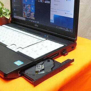 ☆特価品☆テンキーUSB3.0標準装備 WiFiOKノートパソコン