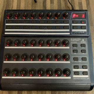 BEHRINGER BCR2000