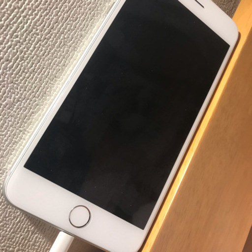 iPhone7plus128GBゴールド