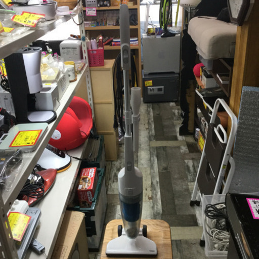 #2464 ツインバード サイクロン スティック型クリーナー TC-EA35W