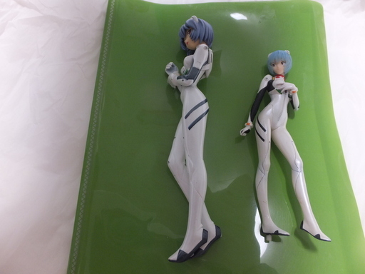 エヴァンゲリオン レイ アスカのフィギュア 富士急エヴァンゲリオングッズ 決定稿コピー レア品 リョウ君3 結城のフィギュア の中古あげます 譲ります ジモティーで不用品の処分