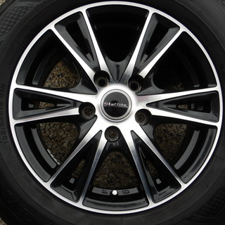 ノア、ＶＯＸＹ，ステップＷなどに！　Ｌａｆｆｉｔｅ　１５インチ