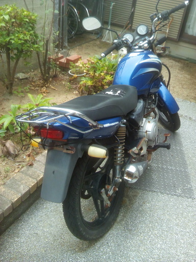 YBR125　2年間乗ってなくボロボロになりました。