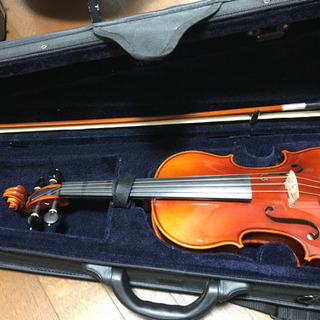 ベッラアルモーニアのバイオリン