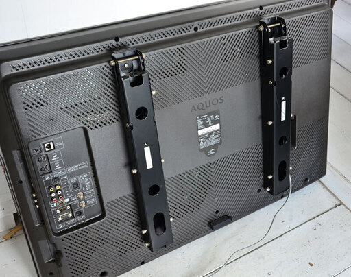 SHARP シャープ 液晶カラーテレビ 40型 2011年亀山モデル B-CAS無くモニターとして使用されていました。